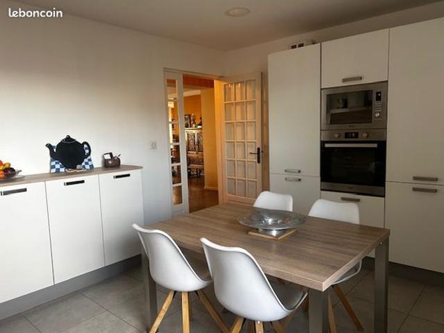 Appartement 6 pièces 143 m²