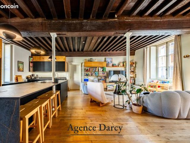 Appartement 6 pièces 143 m²