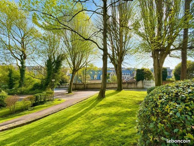 Appartement 6 pièces 143 m²