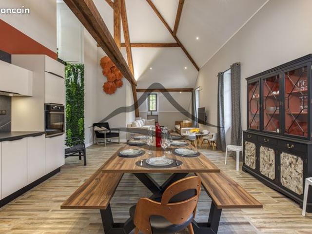 Appartement 6 pièces 143 m²