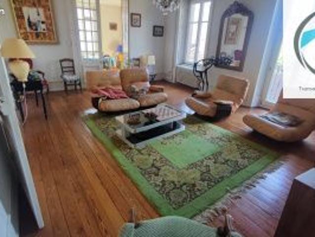 Appartement 6 pièces 143 m²