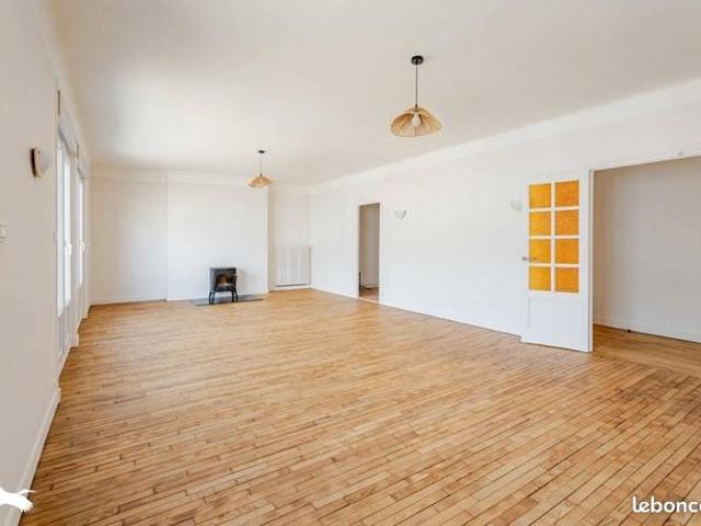 Appartement 6 pièces 143 m²