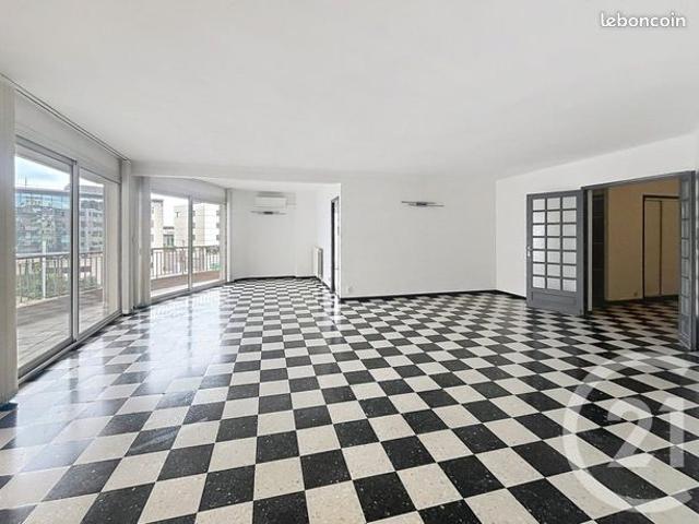 Appartement 6 pièces 144 m²