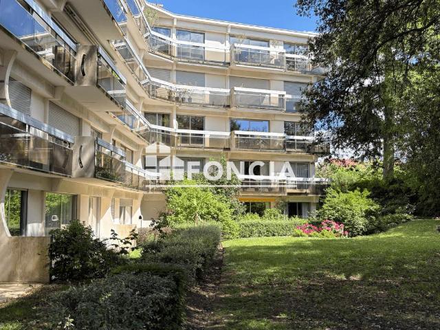Appartement 6 pièces 144 m²