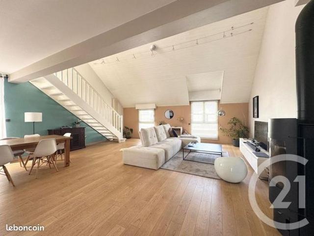 Appartement 6 pièces 145 m²