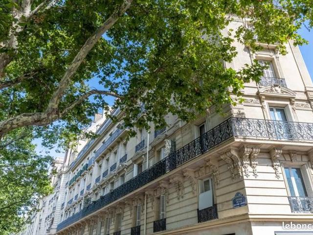 Appartement 6 pièces 145 m²