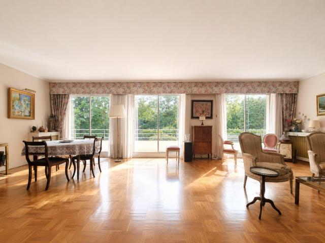 Appartement 6 pièces 145 m²