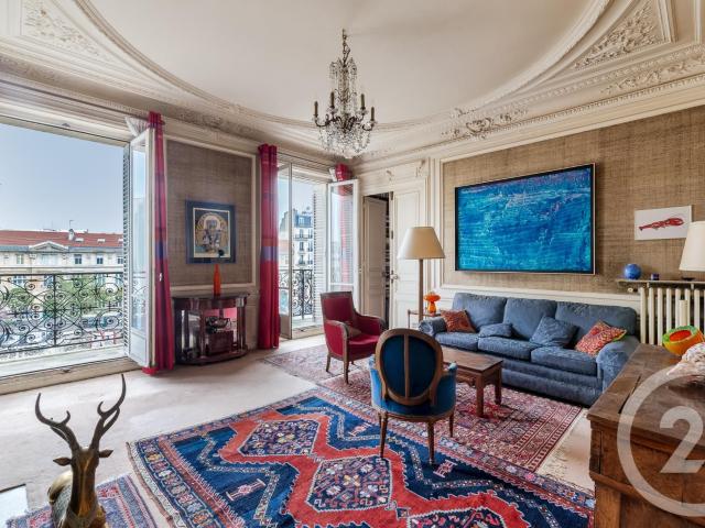 Appartement 6 pièces 145 m²