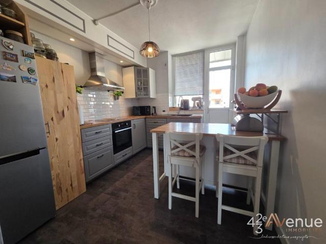 Appartement 6 pièces 146 m²