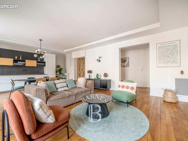 Appartement 6 pièces 147 m²