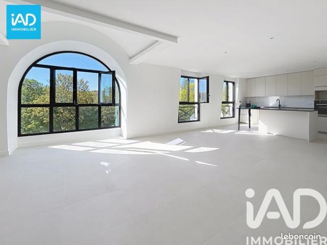 Appartement 6 pièces 147 m²