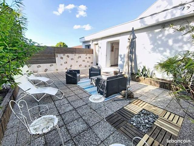 Appartement 6 pièces 147 m²