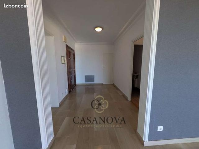 Appartement 6 pièces 147 m²