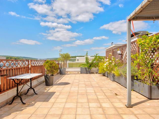Appartement 6 pièces 148 m²
