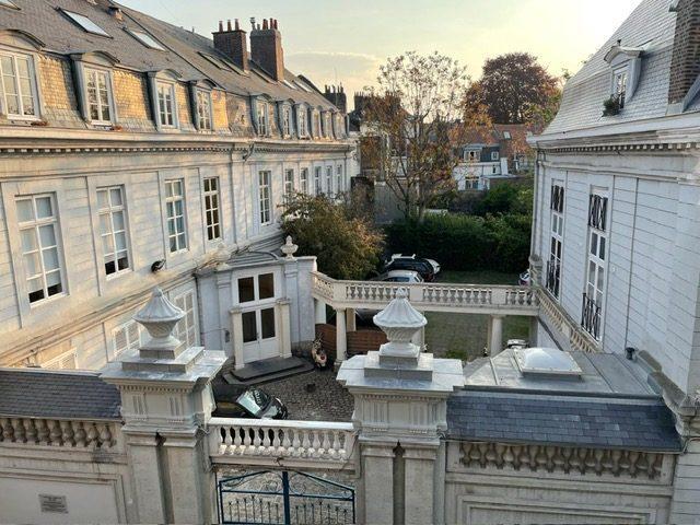 Appartement 6 pièces 148 m²