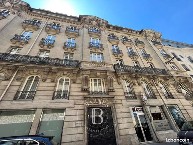 Appartement 6 pièces 148 m²
