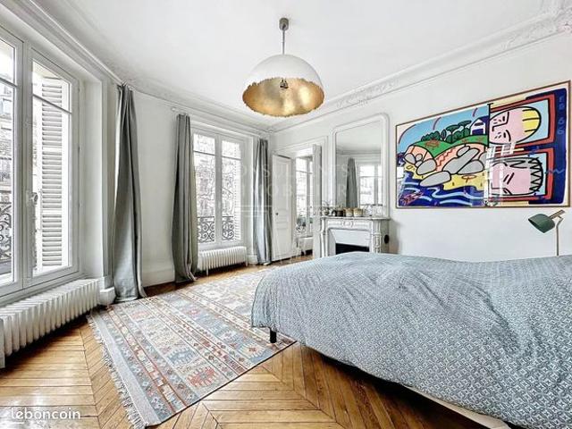 Appartement 6 pièces 149 m²