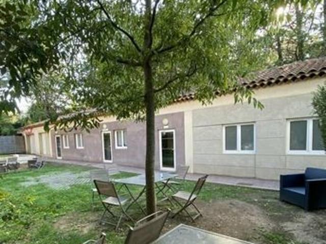 Appartement 6 pièces 150 m²