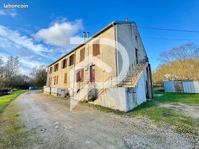 Appartement 6 pièces 150 m²