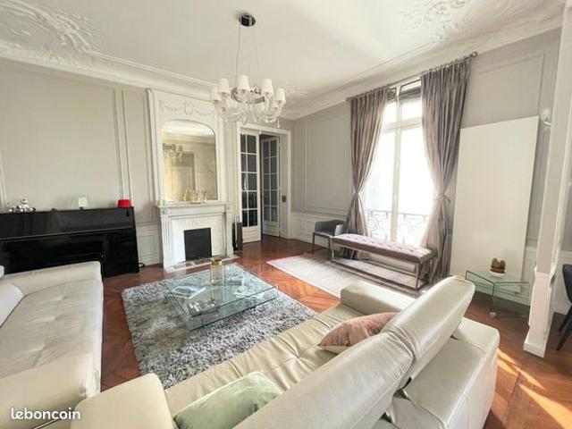 Appartement 6 pièces 150 m²