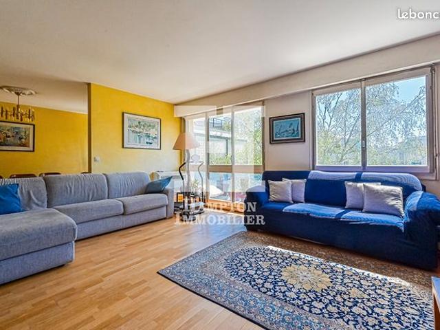 Appartement 6 pièces 150 m²