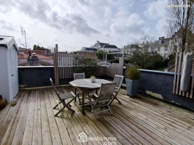 Appartement 6 pièces 150 m²