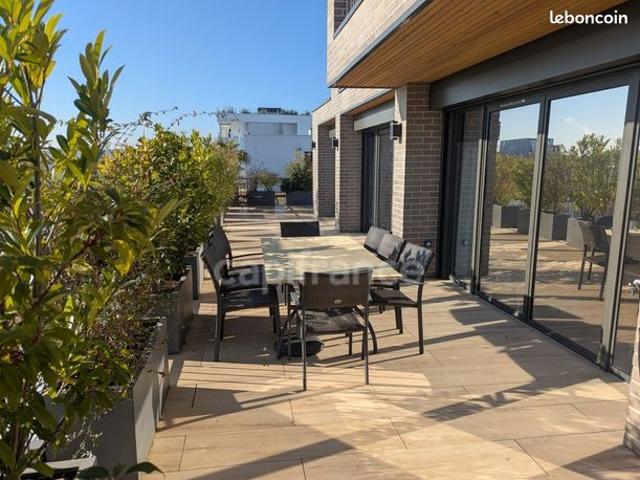 Appartement 6 pièces 150 m²