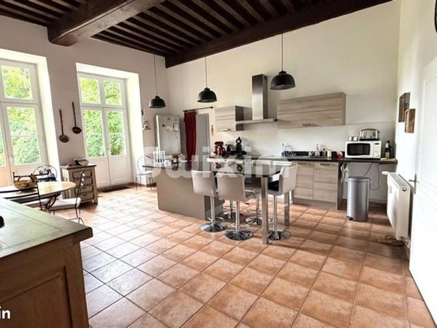 Appartement 6 pièces 150 m²