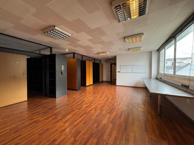 Appartement 6 pièces 150 m²
