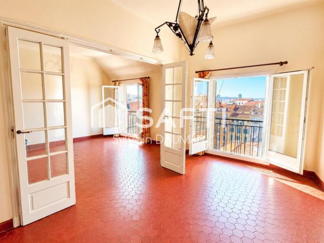 Appartement 6 pièces 150 m²