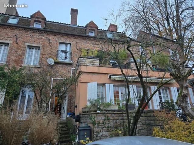 Appartement 6 pièces 150 m²
