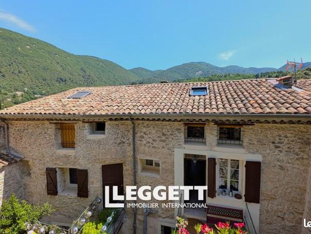 Appartement 6 pièces 150 m²