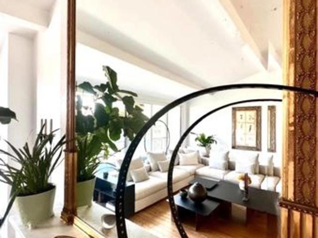 Appartement 6 pièces 151 m²