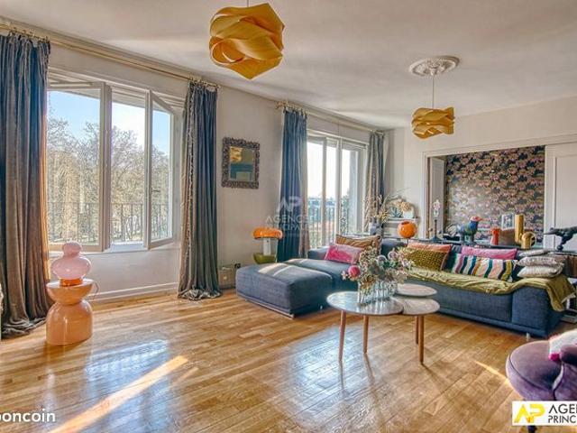 Appartement 6 pièces 151 m²