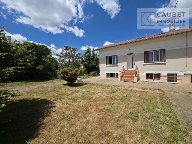 Appartement 6 pièces 151 m²