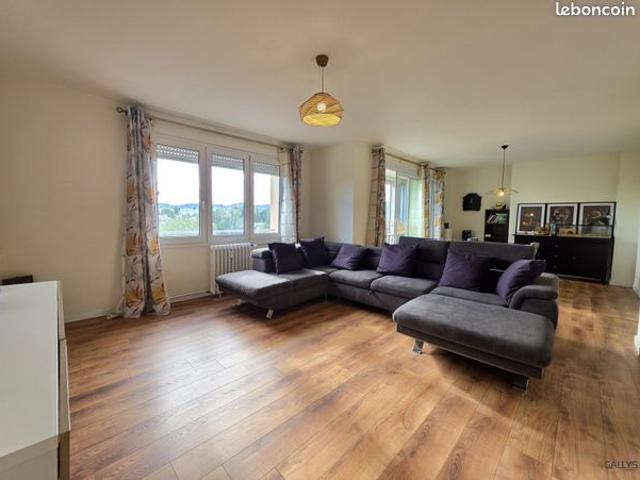Appartement 6 pièces 151 m²