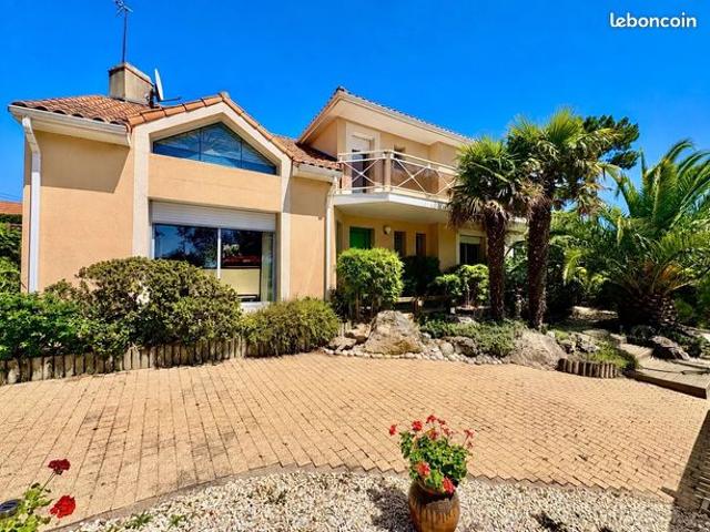Maison 6 pièces 152 m²