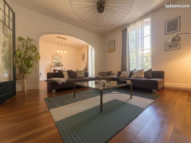 Appartement 6 pièces 152 m²