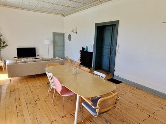 Appartement 6 pièces 152 m²