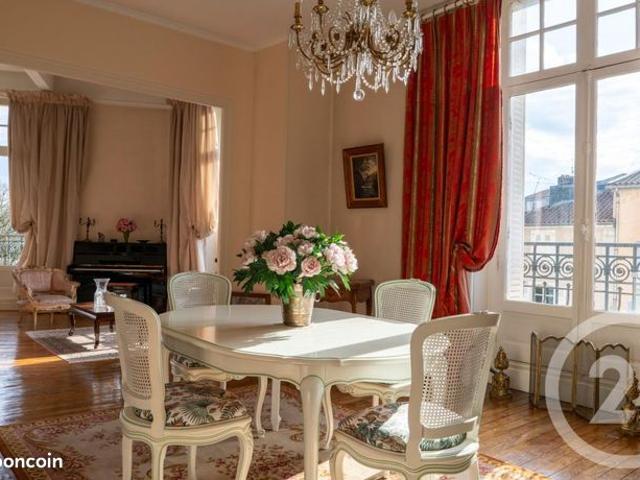 Appartement 6 pièces 153 m²