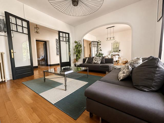 Appartement 6 pièces 153 m²