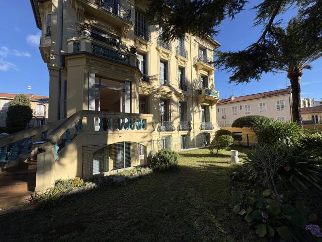 Appartement 6 pièces 154 m²