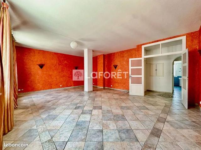 Appartement 6 pièces 155 m²