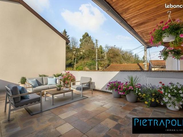 Appartement 6 pièces 155 m²