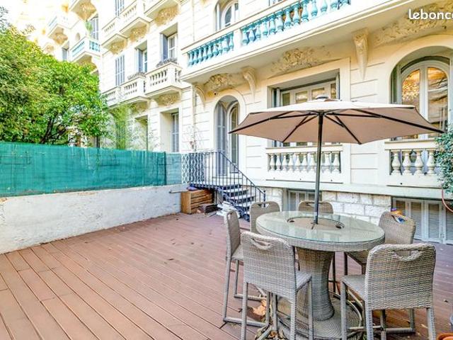 Appartement 6 pièces 155 m²