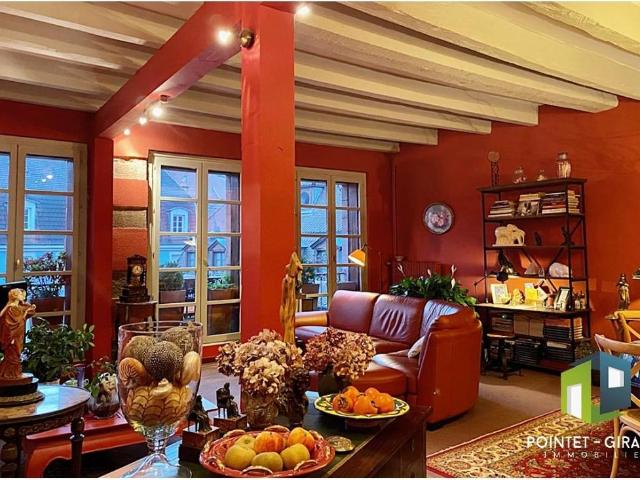 Appartement 6 pièces 156 m²