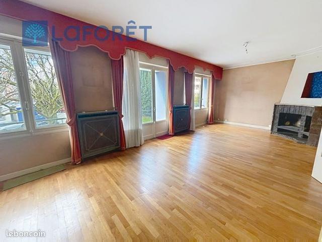 Appartement 6 pièces 156 m²