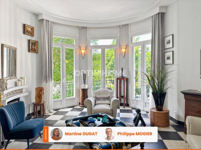 Appartement 6 pièces 157 m²
