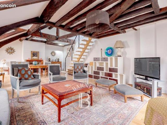 Appartement 6 pièces 158 m²