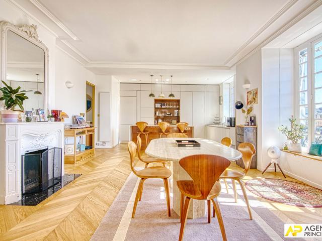 Appartement 6 pièces 158 m²